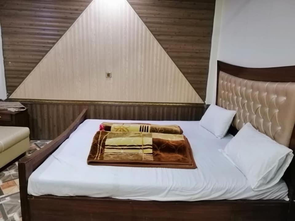 Madina Tower Hotel & Restaurant Bahrain Екстер'єр фото